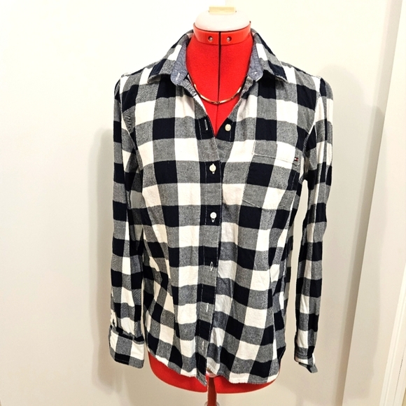 Tommy Hilfiger Tops - Tommy hilfiger